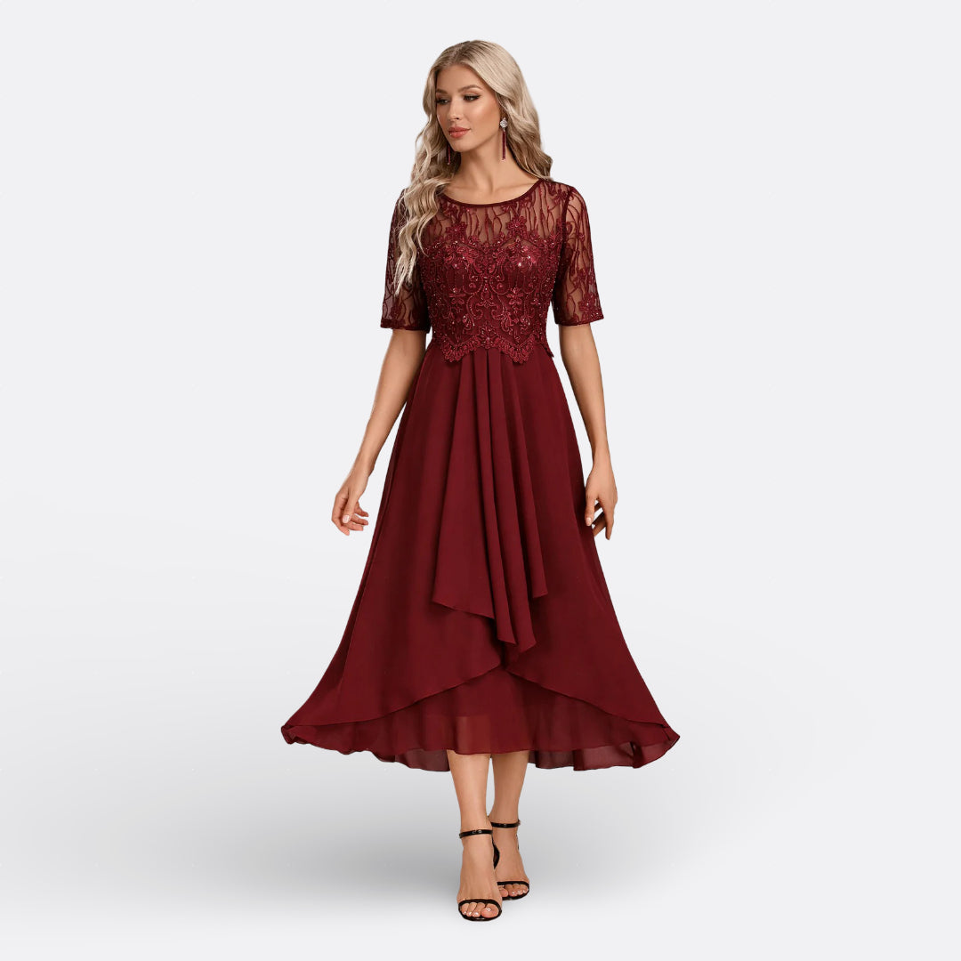 Marianne - Robe en Dentelle à Manches Courtes