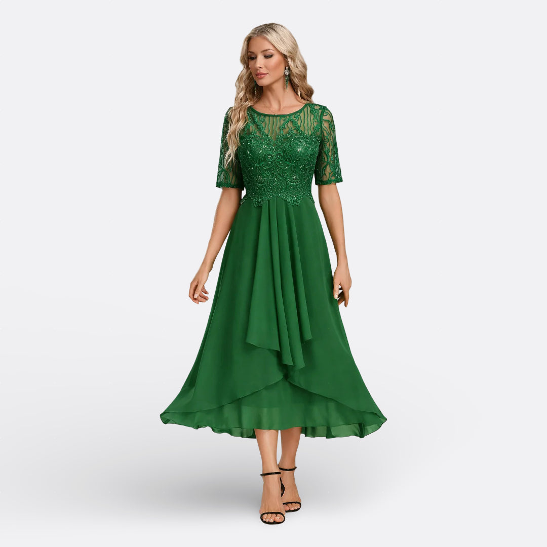 Marianne - Robe en Dentelle à Manches Courtes