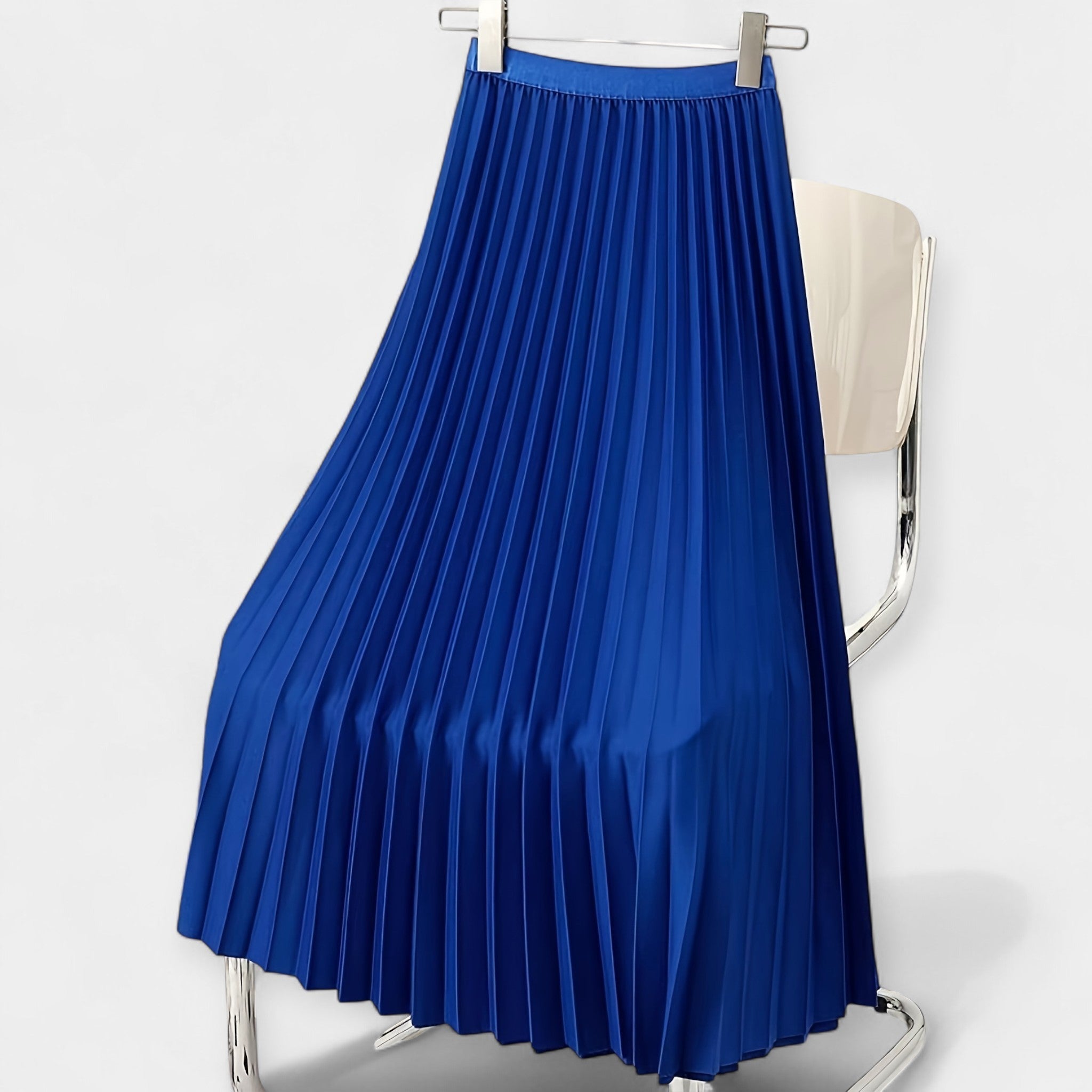 Jupe Longue Plissée en Satin